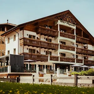 Alpenrose 3*, Arabba Italia